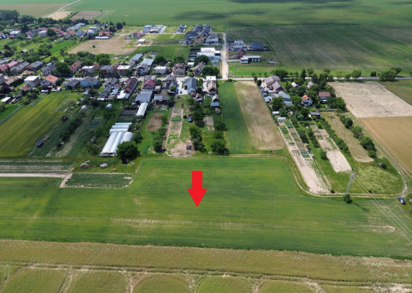 Cestice - pozemok 831m2 zahrnutý územnom pláne