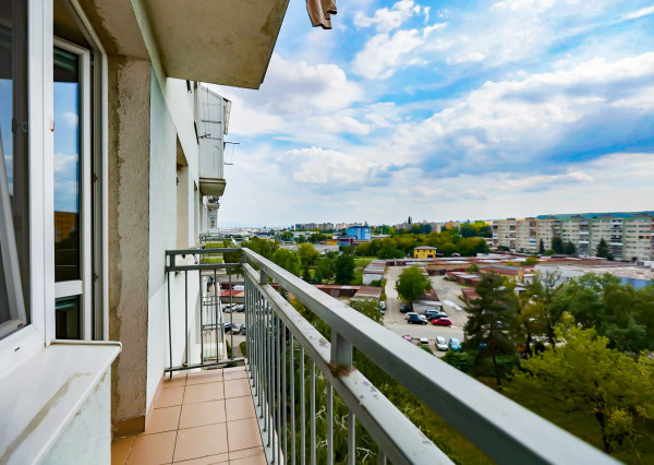 Na predaj 3 izbový byt s loggiou na Terase obklopený zeleňou