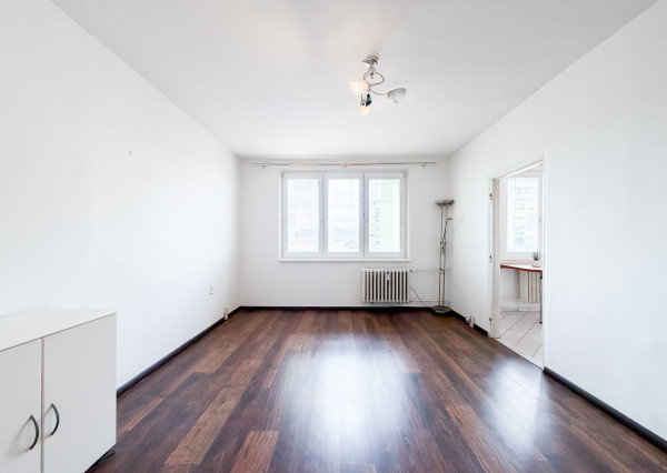 Na predaj 3 izbový byt 74m2, Južná Trieda - širšie centrum