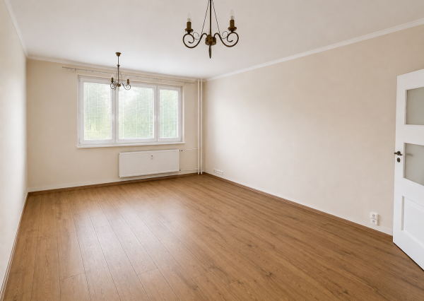 Na predaj 4 izbový byt na Ťahanovciach , loggia