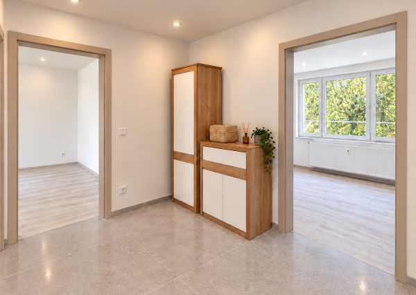 Na predaj 2-izb. byt po novej rekonštrukcii na Jazere, 50 m2
