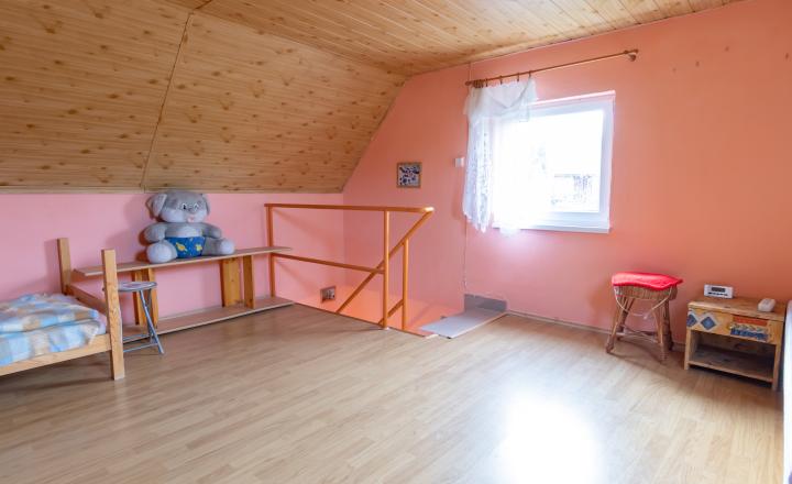 PREDANÉ - Záhrada s murovanou chatkou - Košické Oľšany - fotografia 8