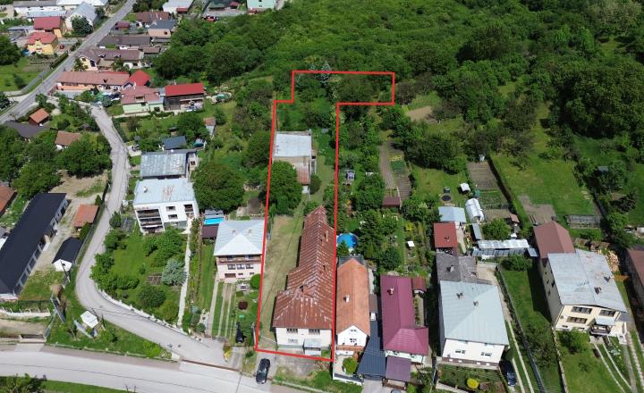 PREDANÉ - Nižná Myšľa pozemok 2664m2, budovy s úžitkovou výmerou 600m2 - fotografia 3