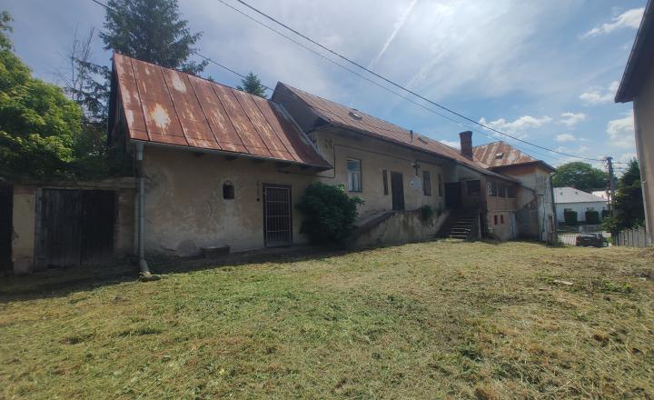 PREDANÉ - Nižná Myšľa pozemok 2664m2, budovy s úžitkovou výmerou 600m2 - fotografia 14