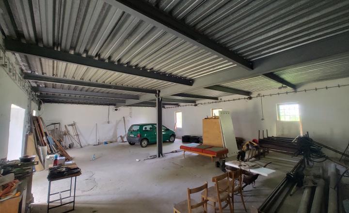 PREDANÉ - Nižná Myšľa pozemok 2664m2, budovy s úžitkovou výmerou 600m2 - fotografia 9