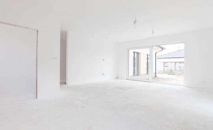 PREDANÉ - NOVÉ MOKRANCE - RD bungalov 140m2, TČ a rekuperácia v cene - fotografia 7