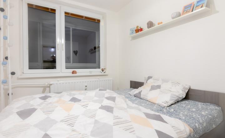 PREDANÉ 1,5 izbový pražský byt 40m2, Krosnianska ul. - fotografia 5