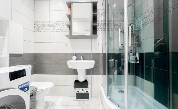 PREDANÉ 1,5 izbový pražský byt 40m2, Krosnianska ul. - fotografia 7
