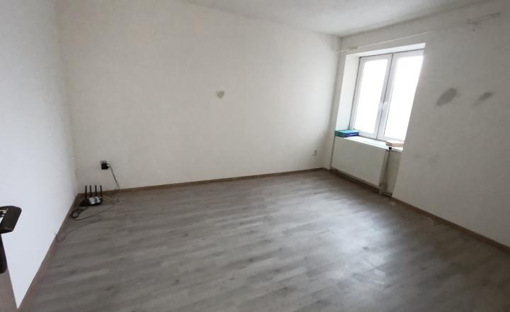 Na predaj 2 izb. byt, Moldava nad Bodvou, ul. Dukelských hrdinov - fotografia 2