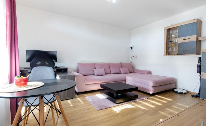 PREDANÉ - 1i byt s loggiou, 39m2 , Kompletná rekonštrukcia, Havanská - fotografia 3