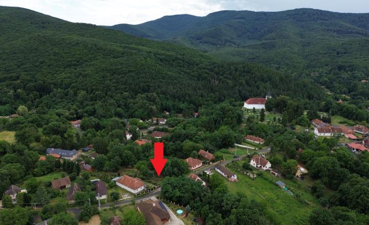 Stavebný pozemok 1756 m2 v obci Telkibánya, Maďarsko - fotografia 2