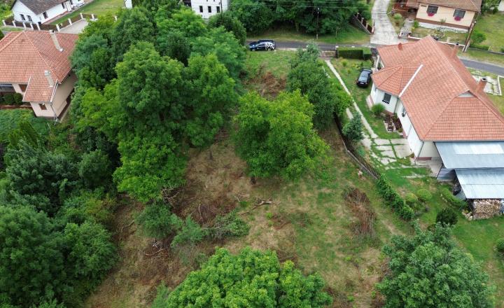 Stavebný pozemok 1756 m2 v obci Telkibánya, Maďarsko - fotografia 3