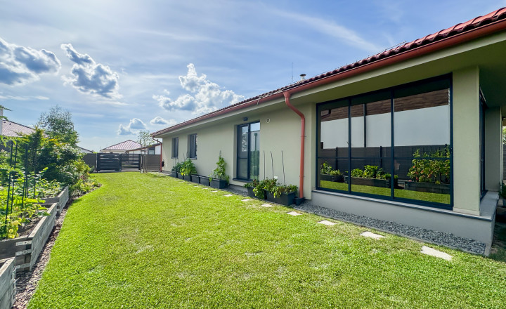 Zariadená novostavba RD NOVÉ MOKRANCE 135m2 na pozemku 565m2 - fotografia 5