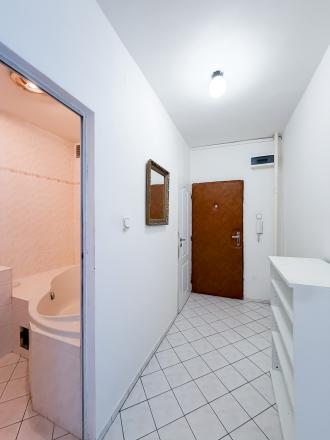 Na predaj 3 izbový byt 74m2 , perfektná lokalita, Južná Trieda - širšie centrum - fotografia 18