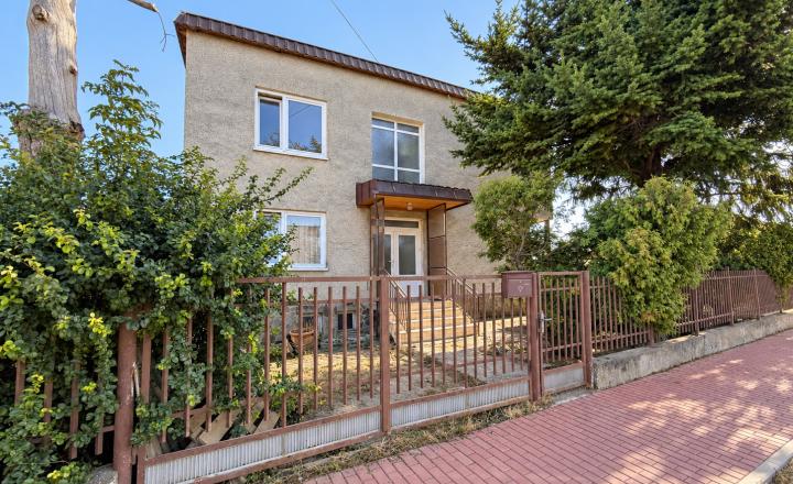 6-izbový RD  220m2 - ČAŇA Zimná ul. na pozemku 891m2 - fotografia 5