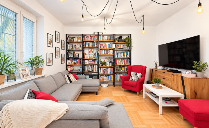Predaj: tehlový staromestský 5-izb. byt širšom centre, 130m2 - fotografia 1