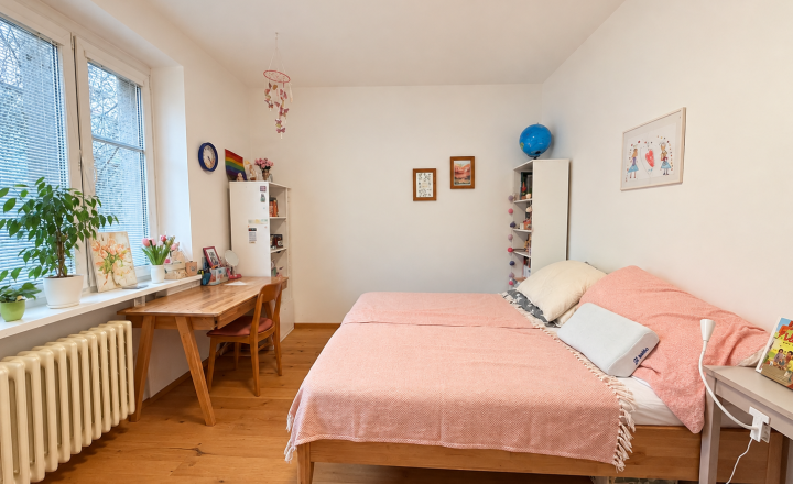 Predaj: tehlový staromestský 5-izb. byt širšom centre, 130m2 - fotografia 13