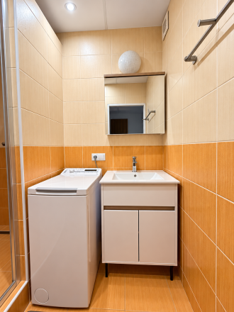 Na predaj priestranný 2 izb. byt po rekonštrukcii na Terase - fotografia 12