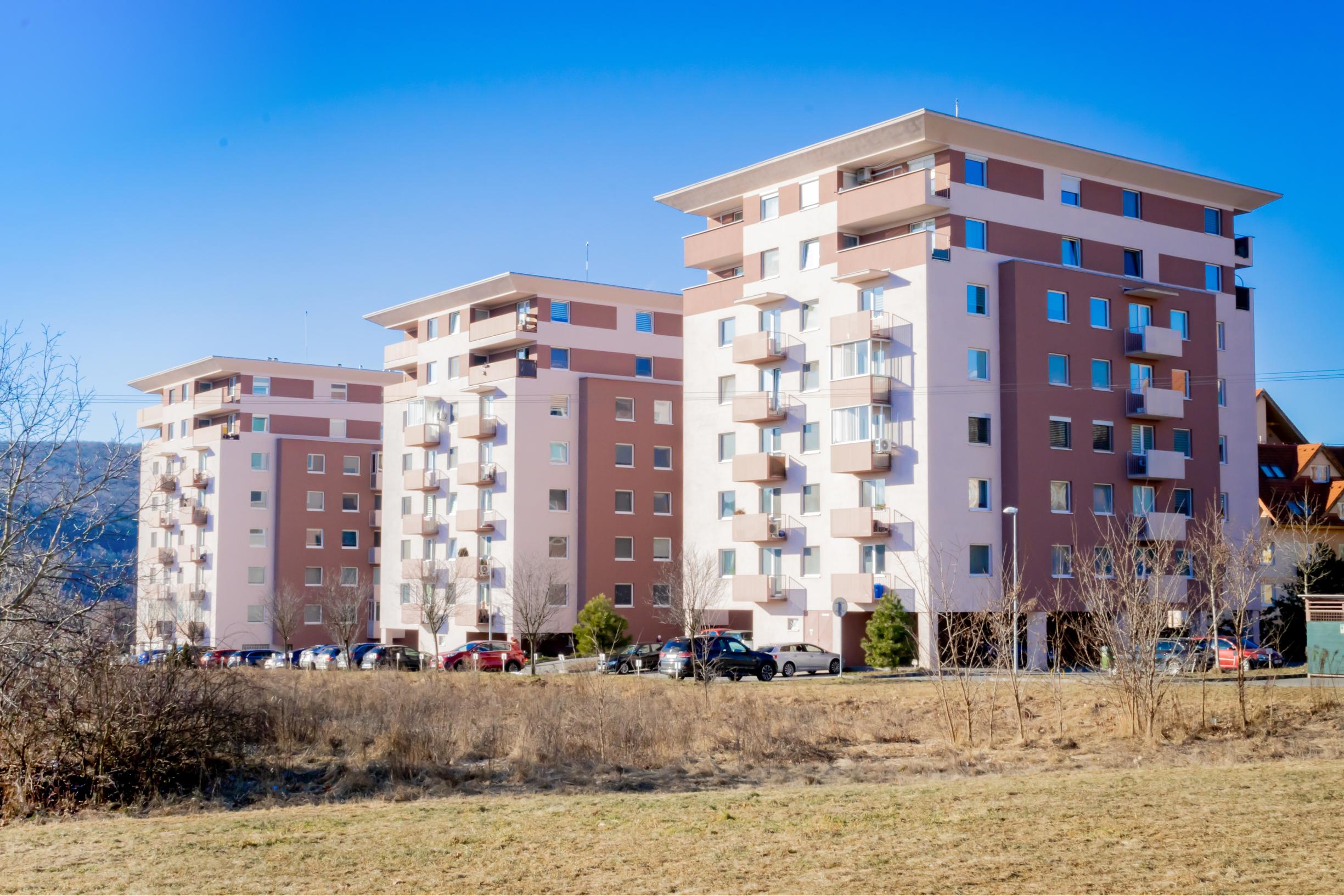 PREDANÉ - NOVOSTAVBA 3-izbový byt Na Grunte