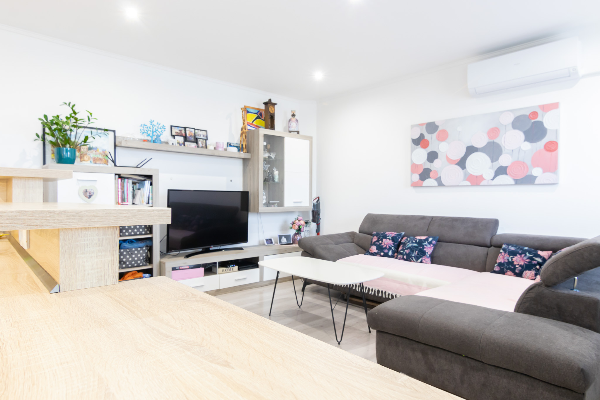 PREDANÉ - 3izbový byt 55m2+6m loggia, Terasa