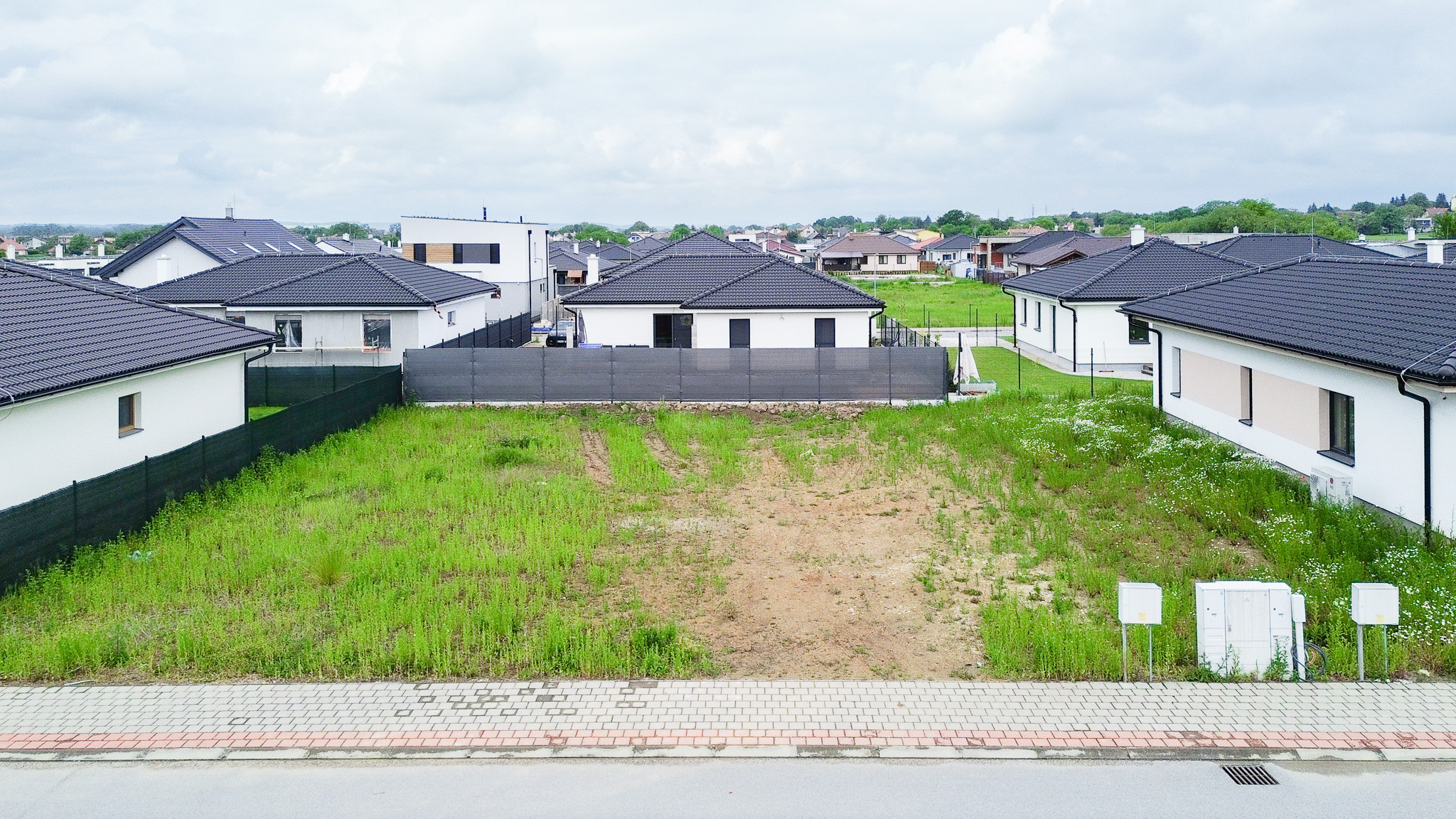 PREDANÉ - NOVÉ MOKRANCE, stavebný pozemok 500m2