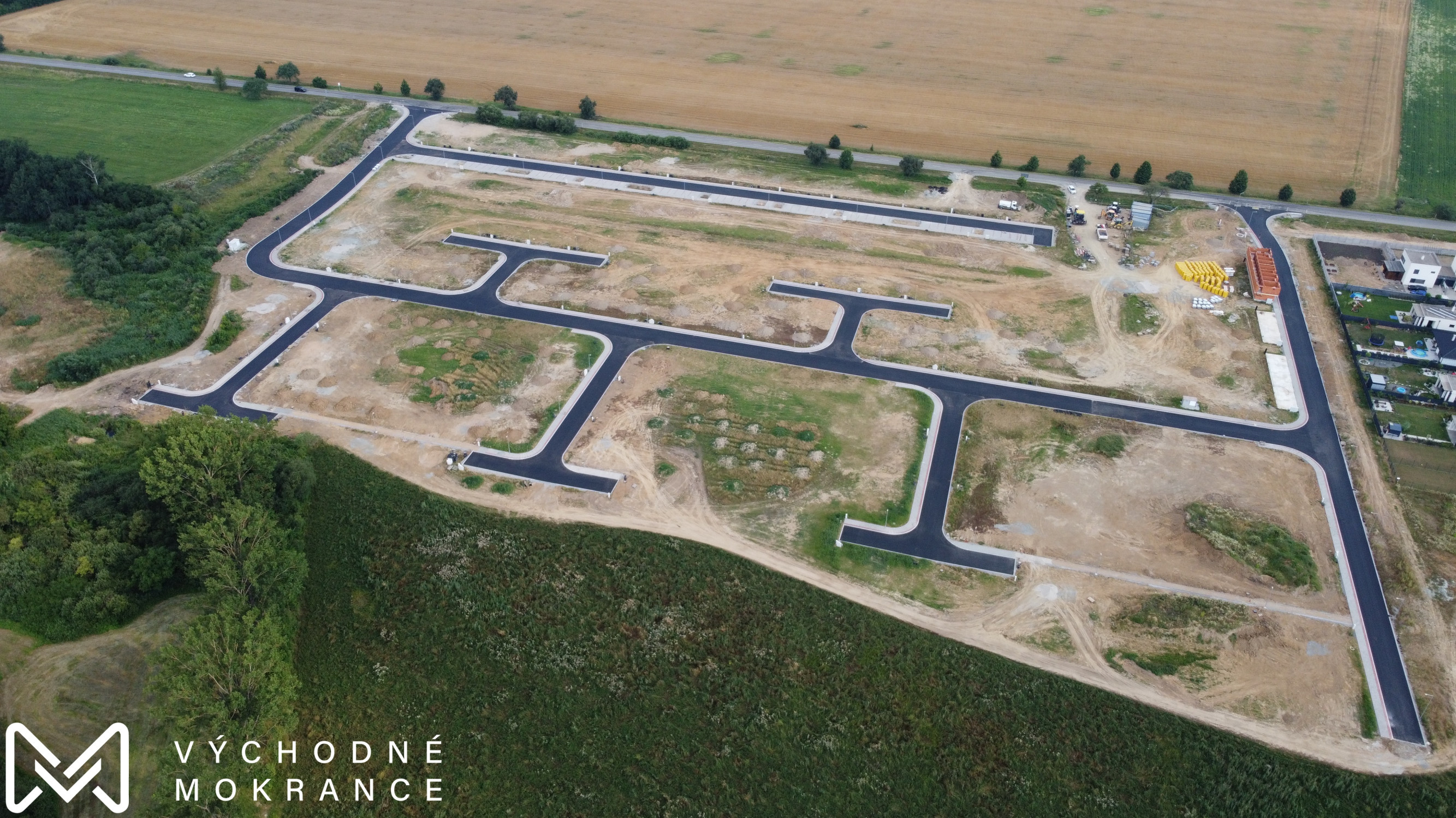 VÝCHODNÉ MOKRANCE-inžinierske siete už postavené I45, 1076m2