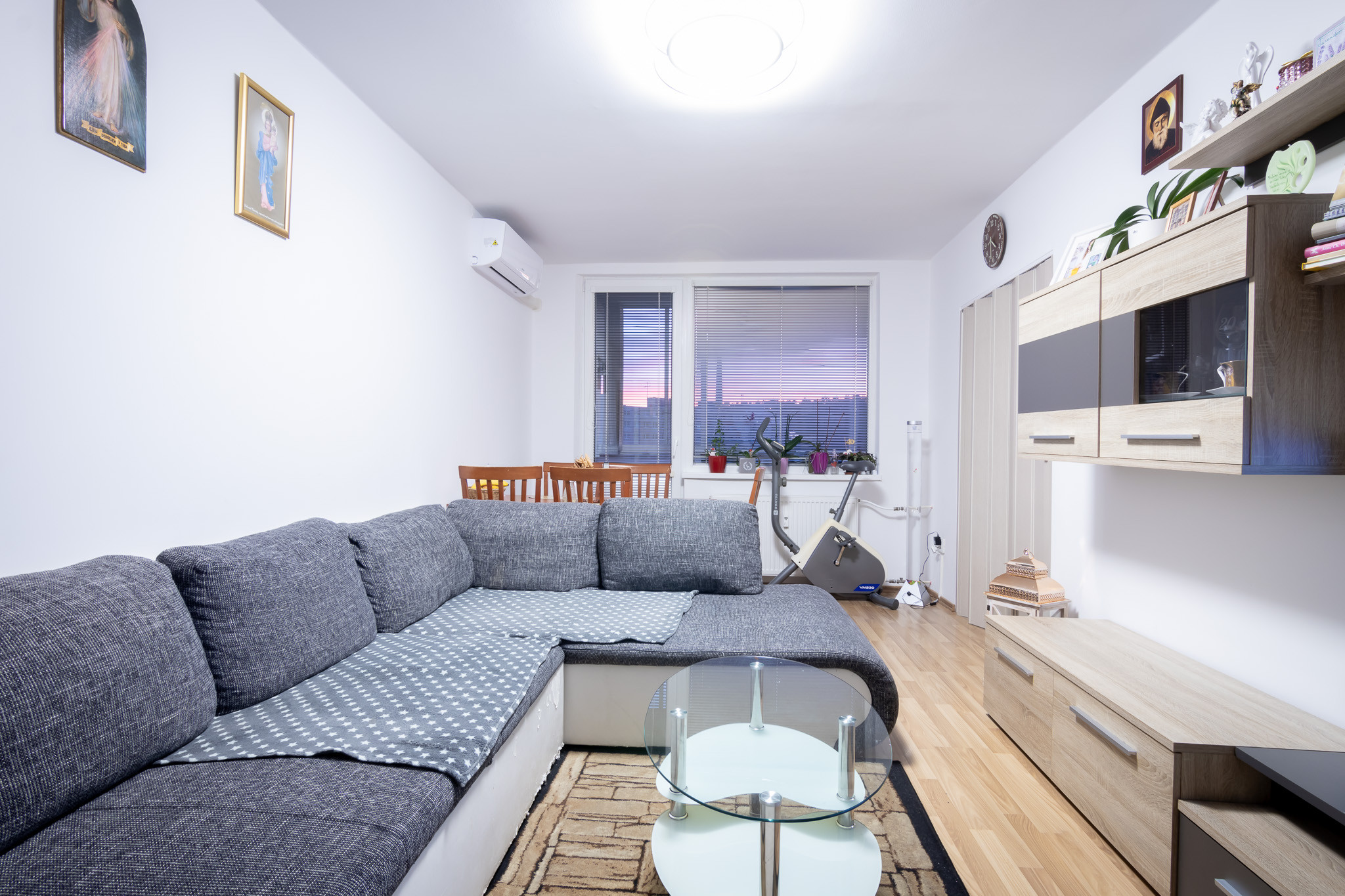 3-izbový pražský byt 71m2 + 6m loggia, MnB - Severná ul.