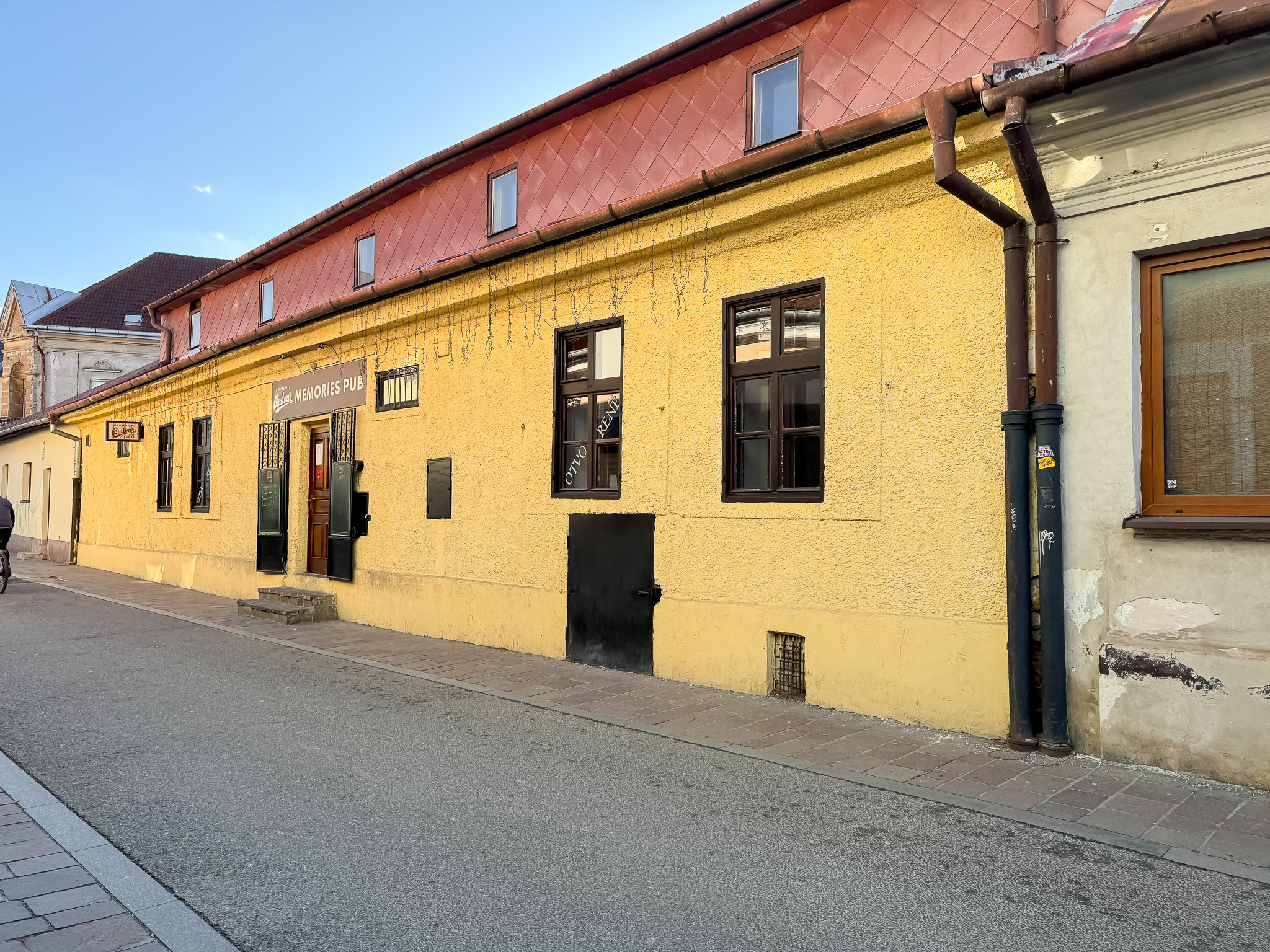 Budova centrum na Bočnej ul.