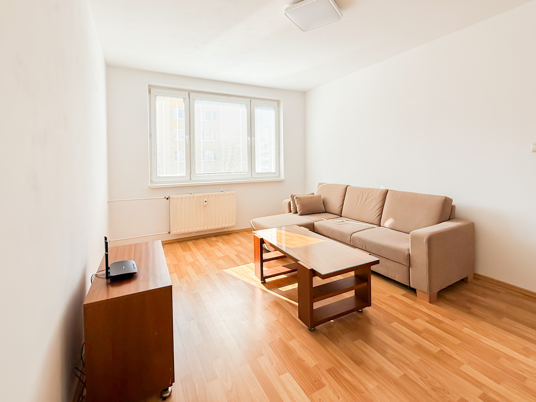 Na predaj priestranný 2-izb. byt po kompletnej rekonštrukcii