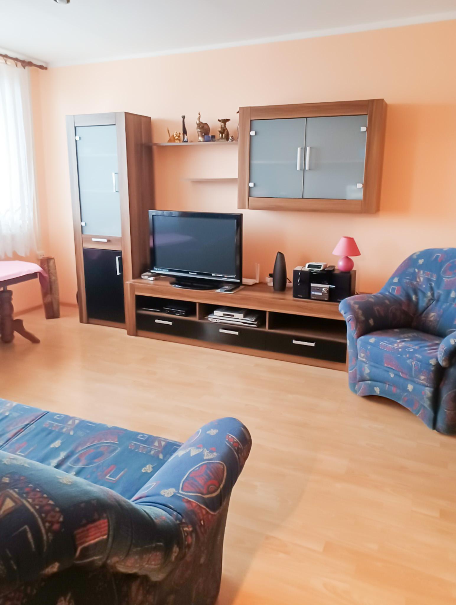 Na prenájom 1-izbový byt 28m2,  Košice - Juh, Turgenevova ul.