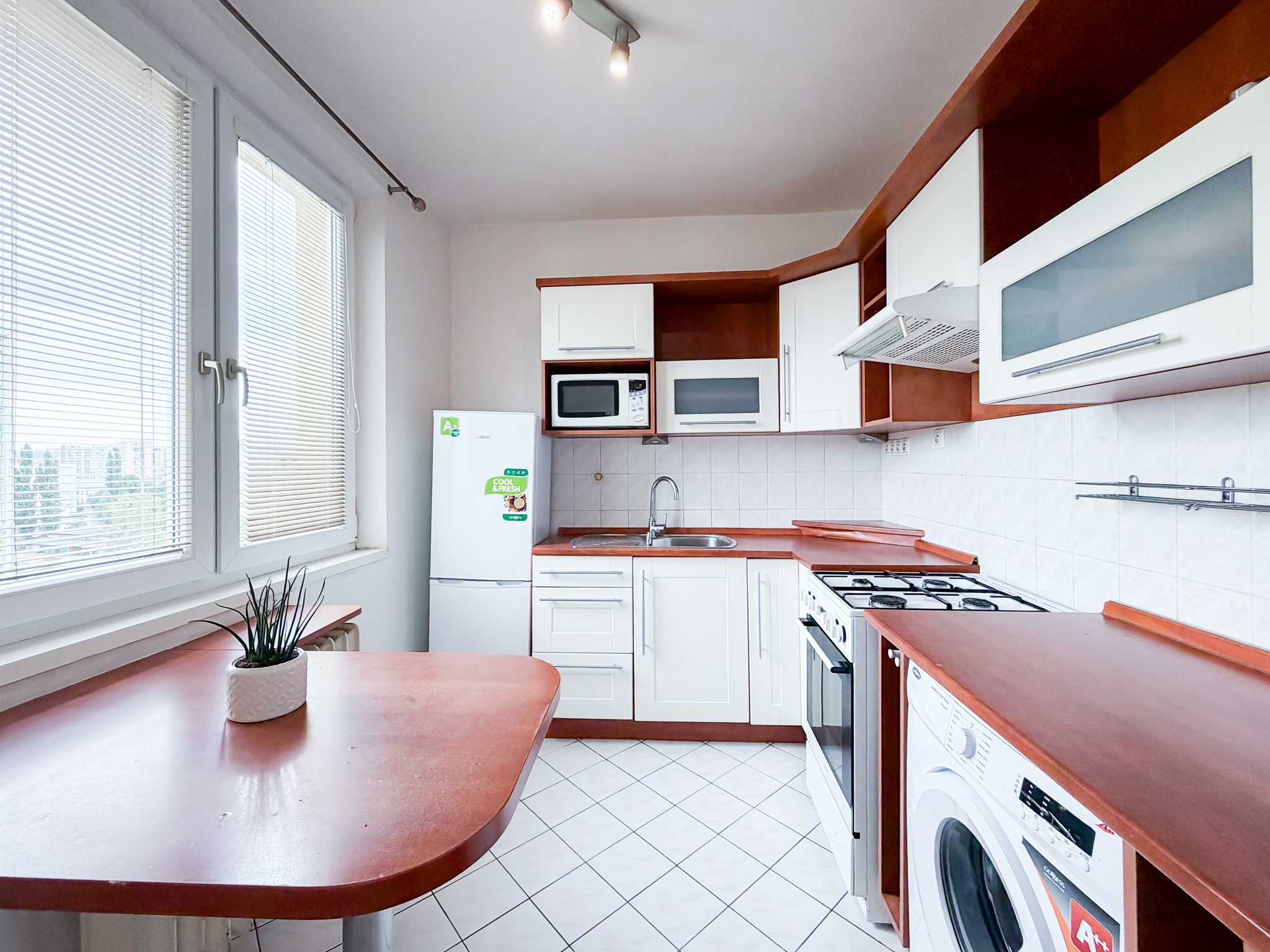 Na predaj 3 izbový byt 74m2, Južná Trieda - širšie centrum
