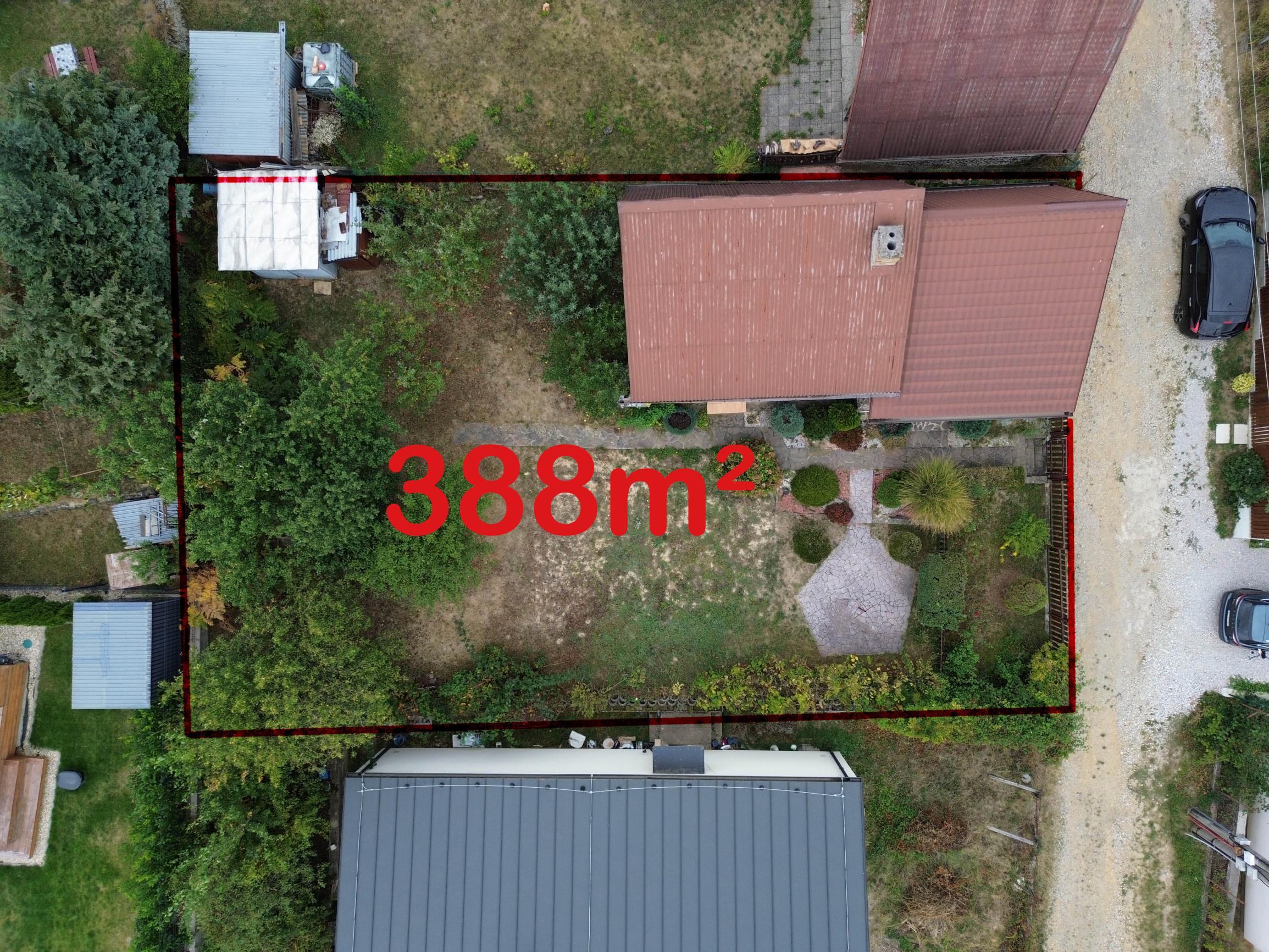 BAŠKA - Stavebný pozemok na výstavbu RD, len 6 minút od KVP